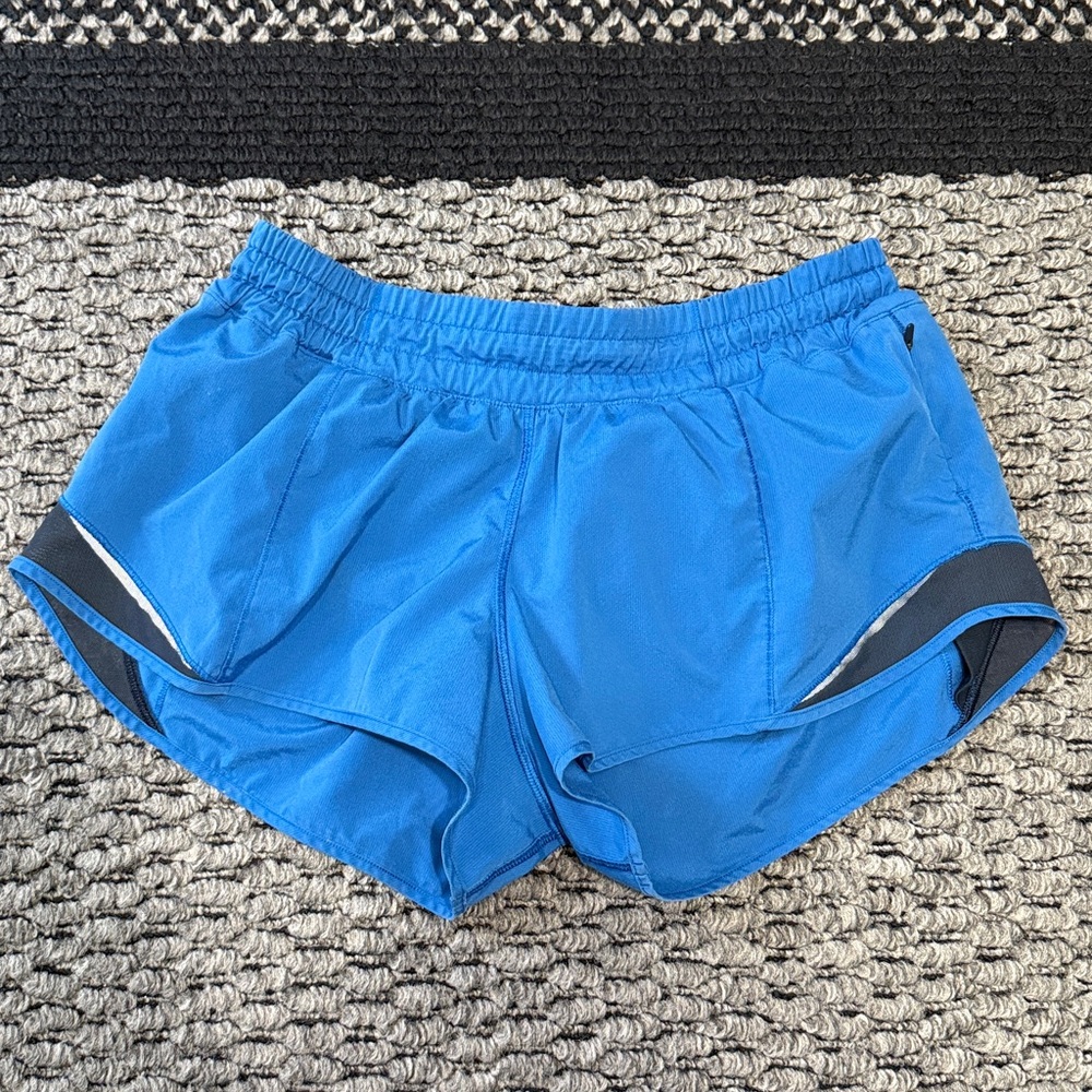 Lululemon Hottie Hot Women’s Running Shorts Size 8 Lined Outdoor Classic Casual